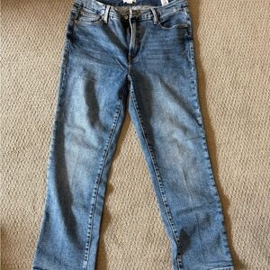 Good American Always Fits Straight Leg Jeans